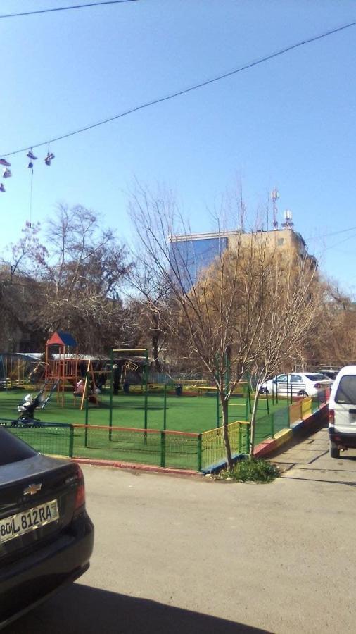 Markaz 6 Uy-122A Honadon-9 Tasjkent Buitenkant foto